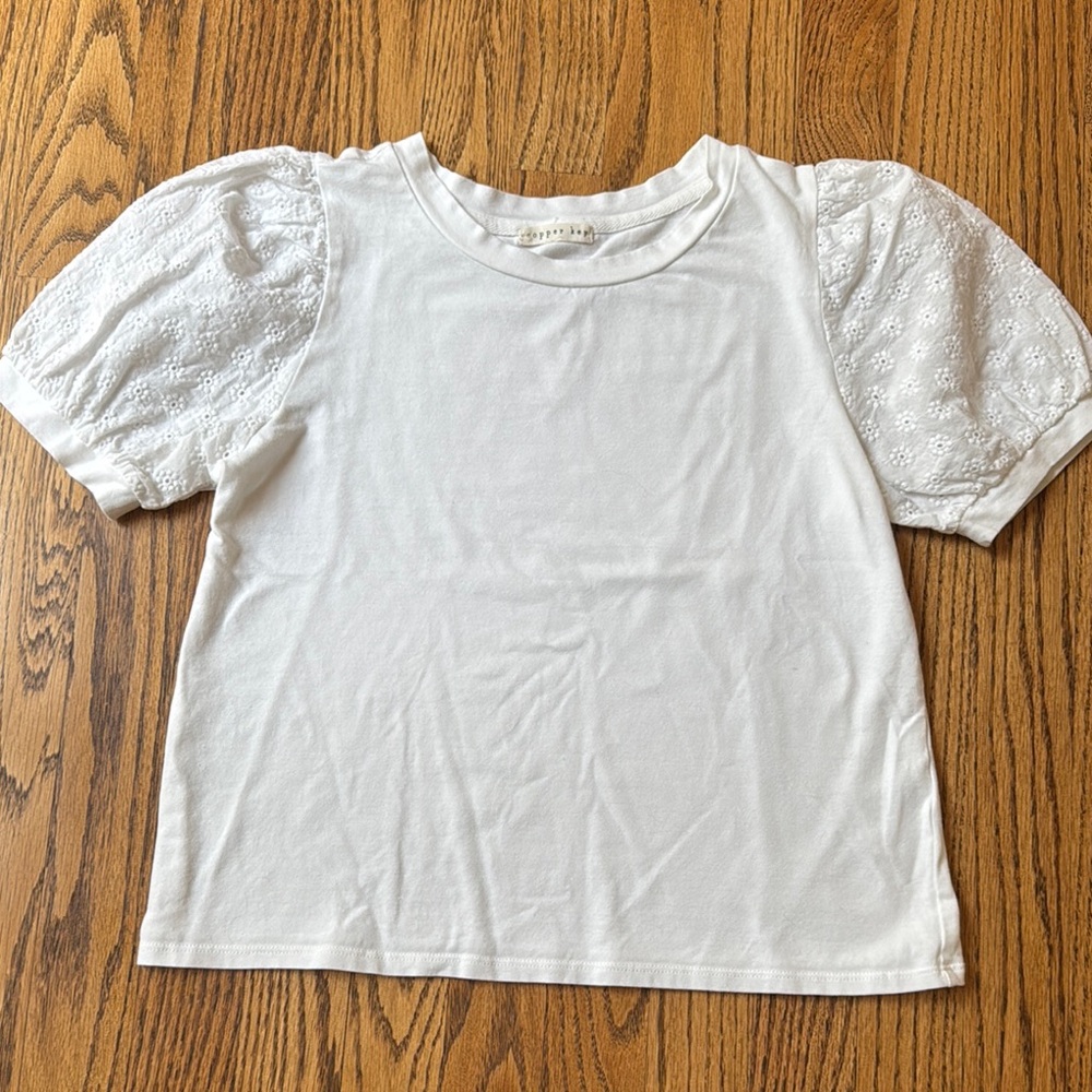 Copper Key White Puff Sleeve Tee